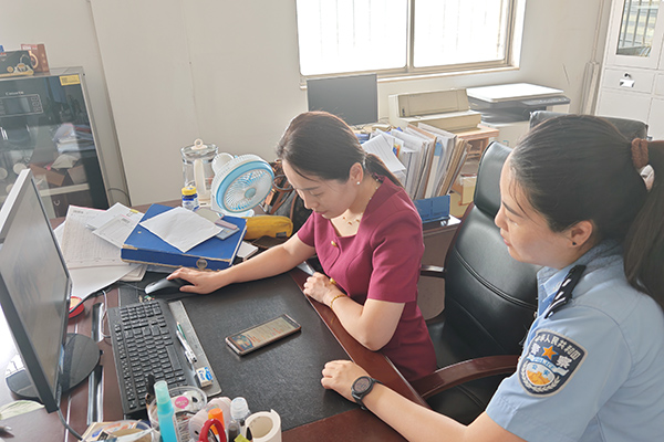 “打擊網(wǎng)絡(luò)謠言，凈化網(wǎng)絡(luò)空間”——...”